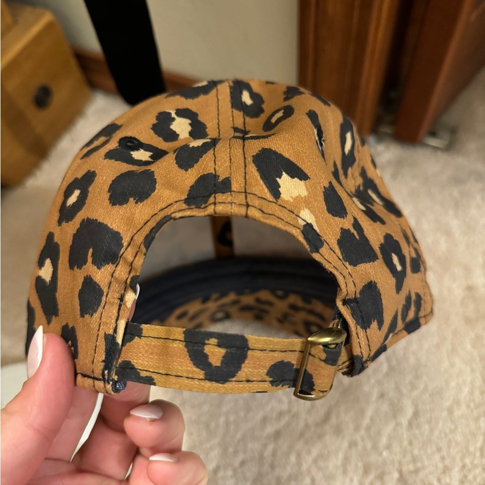 Leopard Hat - Picture 2 of 2